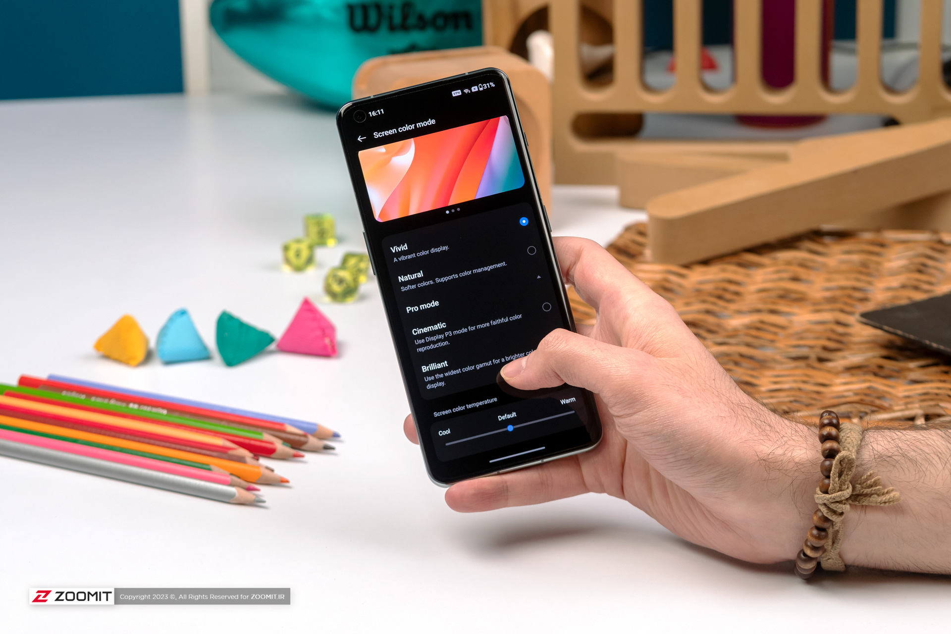 برای اولین‌بار، یک گوشی اندرویدی موتور ویبره پیشرفته‌تر از آیفون دارد