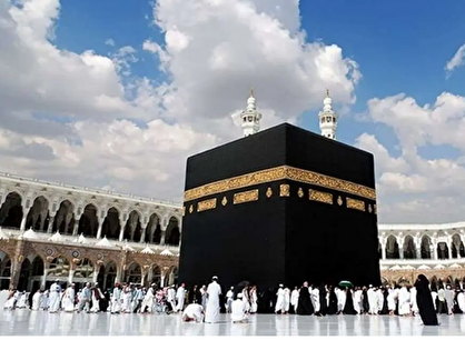 نخستین گروه زائران ایرانی به حج تمتع اعزام شدند