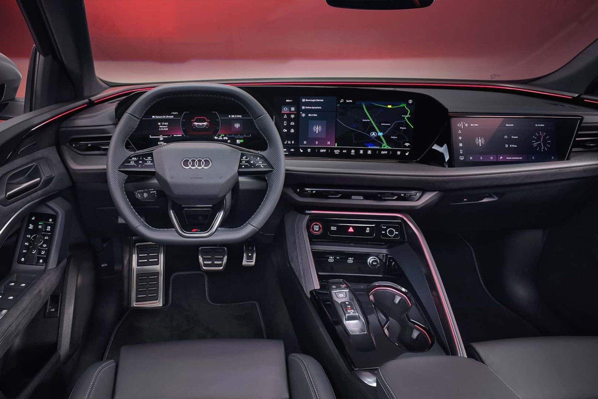 شاسیبلند آئودی Q5 Sportback 2025 معرفی شد؛ طراحی جذاب و موتور ۶ سیلندر ۳۶۲ اسببخاری_فرنگی 7 داخل یک خودرو