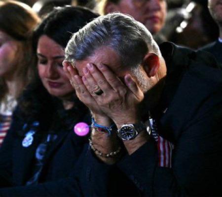 اشک‌های حامیان هریس پس از شکست در انتخابات