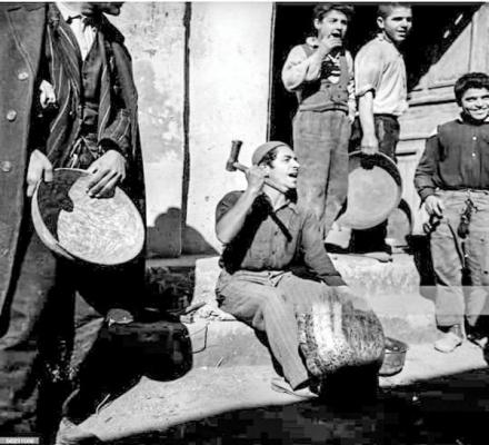 حال و هوای بازار شیراز در سال ۱۳۳۶ خورشیدی