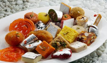 بهترین زمان خوردن شیرینی که سلامتی هم حفظ شود