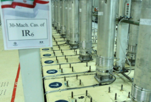 نادری: ایران همواره در برابر زیاده‌خواهی‌ها ایستاده‌