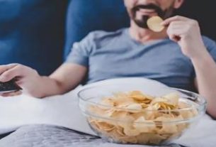 شب‌ها کابوس می‌بینید؟ این غذاها را نخورید